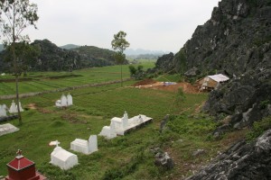 Pictures allow archaeologists to capture the landscape of a site. 
